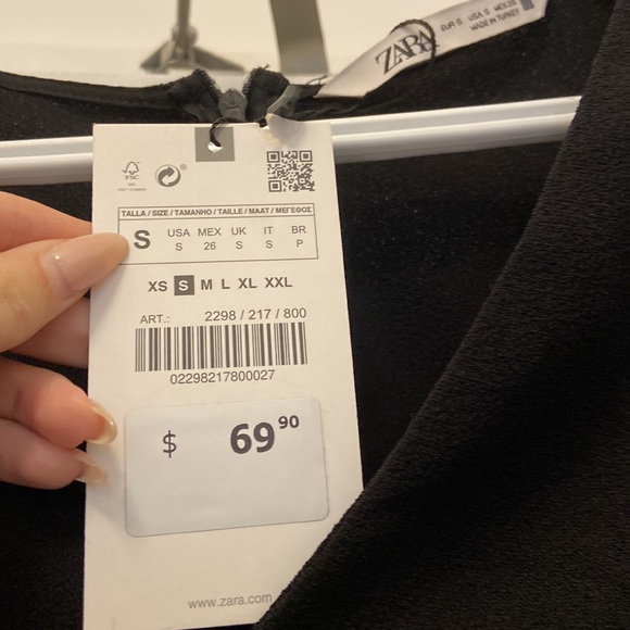 NWT MIDI dress with gathered waist. Brand new. Never worn. - Picture 8 of 8